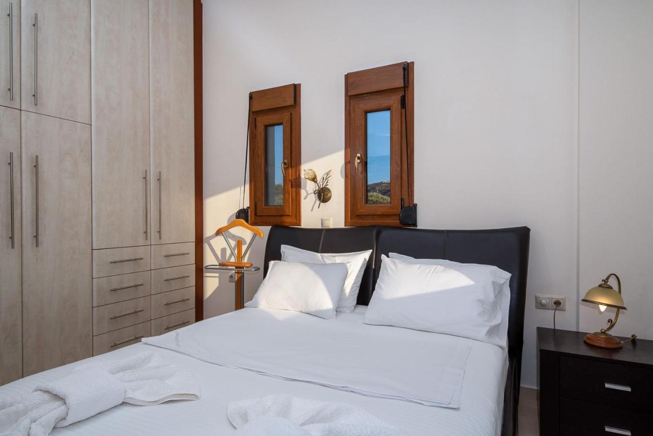 Vitamin Sea Luxury Villas Agia Pelagia  Bagian luar foto