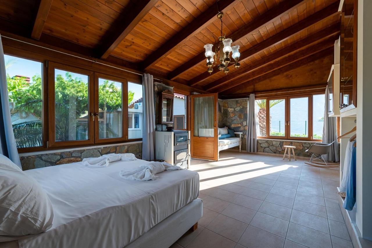 Vitamin Sea Luxury Villas Agia Pelagia  Bagian luar foto